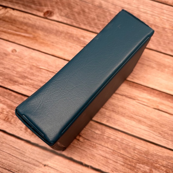 Vintage Avon Sample Bottle Storage Case • EMPTY Organizer Box • Blue Vinyl - Picture 6 of 8